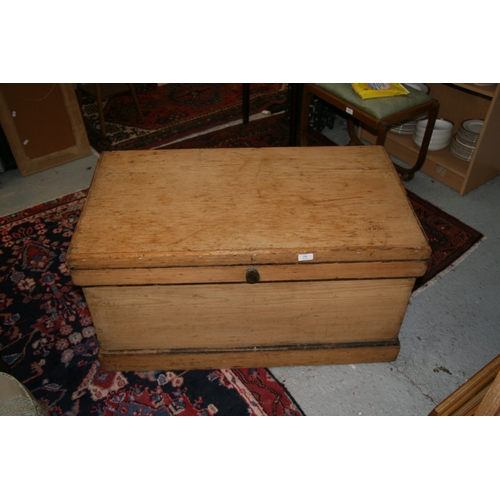 775 - A 19th century pine cabinet makers trunk with mahogany veneered fitted interior, 97cms (38ins) wide.