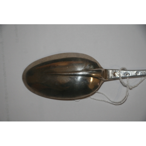 981 - An 18th century silver table spoon, Edinburgh 1716 and makers mark for Charles Blair. 20cm (8 ins) l... 