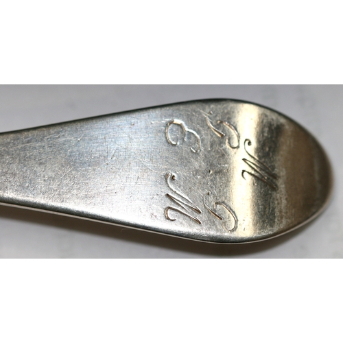 981 - An 18th century silver table spoon, Edinburgh 1716 and makers mark for Charles Blair. 20cm (8 ins) l... 