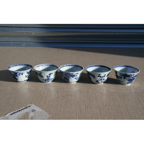 523 - A group of Chinese blue & white tea bowls and saucers, the tea bowl 7cms (2.75ins) diameter,