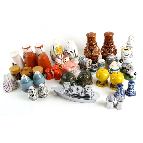 69 - A large quantity of novelty cruets to include Carltonware, Sylvac and Hornsea (two boxes).