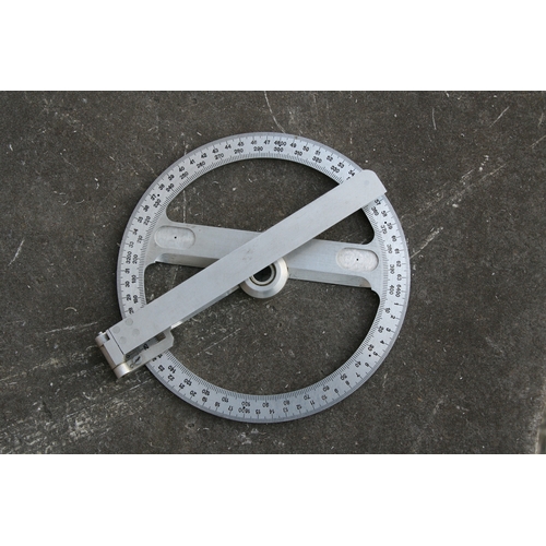 365 - A WW2 Third Reich Kriegsmarine 360 degree aluminium protractor with Nazi Eagle to fold out arm, diam... 