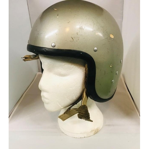 An Everoak Racemaster crash helmet, size 6ó