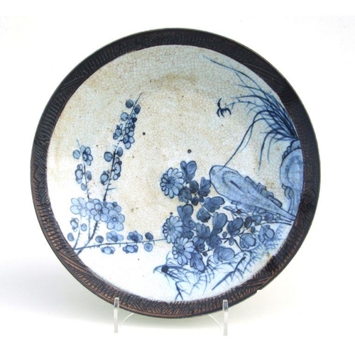 846 - A Chinese famille vert charger decorated with a scrolling dragon, 42cms diameter; together with a Ch... 