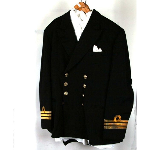 86 - A Royal Naval Officer's (No.5) dress uniform, uniform laced to commander.