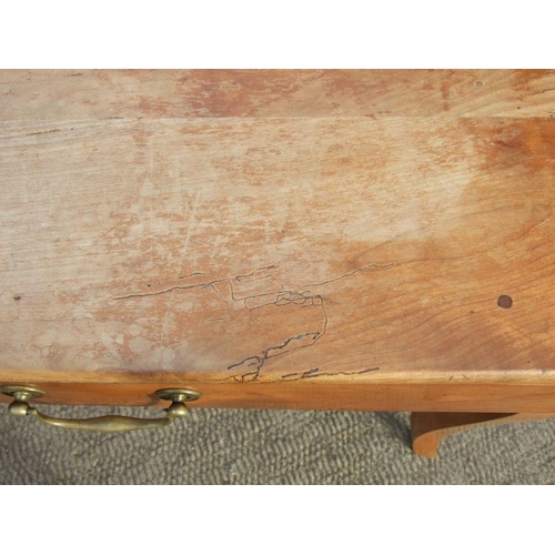 984 - A continental fruitwood farmhouse kitchen table with two frieze drawers and extension draw-leaves, 1... 