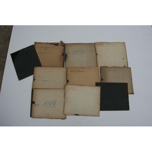 302 - A large quantity of glass photographic plates depicting antique furniture, possibly for an early auc... 