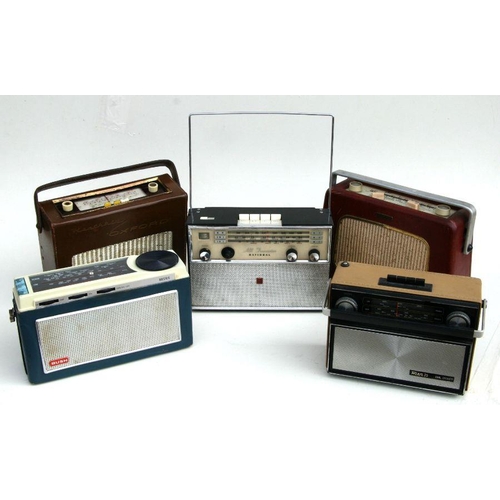 359 - A group of five vintage transistor radios to include Dynathon Bush, National, Heathkit Oxford and a ... 