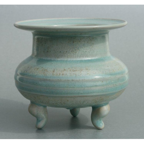 586 - A Chinese celadon glazed censer, 12cms high.