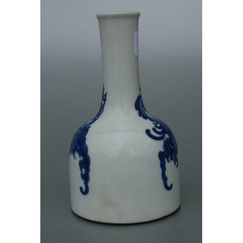 637 - A Chinese blue & white vase of mallet form, six character blue mark to the underside, on a hardwood ... 