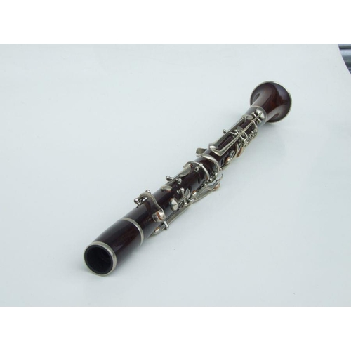 173 - A G Mahillon, London rosewood clarinet, Gold Medal, Paris 1878, manufactured by 'M Albert, Brussels,... 