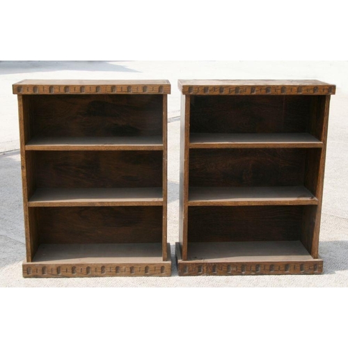 699 - A pair of modern oak open bookshelves, each 80cms wide (2).