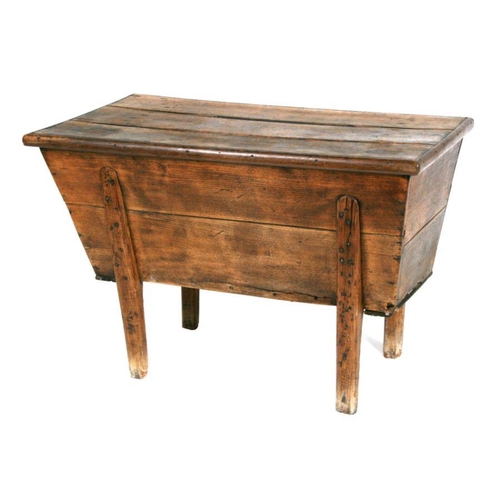 1020 - A 19th century pine and elm dough bin, 98cms wide.