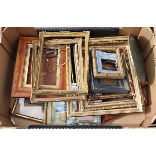 303 - A good selection of picture frames to include bird's eye maple examples, the largest 28 by 22cms, mo... 