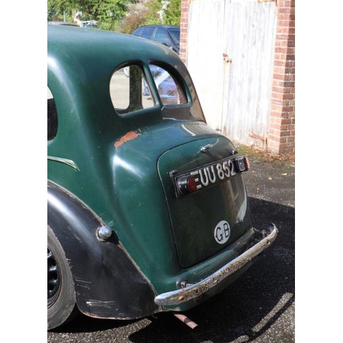 61 - A 1938 Austin 10 saloon, registration no. EUU 852, chassis no. G145612, engine no. LG145288, green o... 