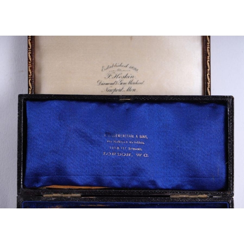 418 - A collection of vintage leather jewellery boxes to include examples by Asprey, Garrard and Carringto... 