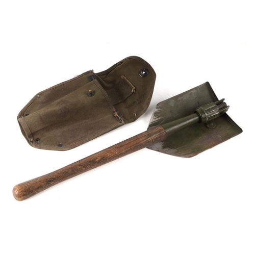 68 - WW2 US Army folding spade in case. The case is marked MEYERS & SON 1944 with the spade stamped: ... 