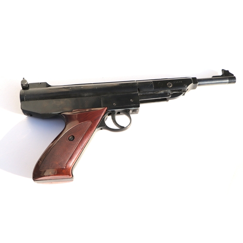 60 - A West German EM-GE .177 air pistol, model no. LP3a, in original cardboard box.