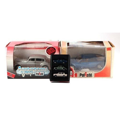 215 - Eight 1/24 scale diecast vehicles comprising Revell Corvette Stingray, another Corvette ZR-1 coupe, ... 