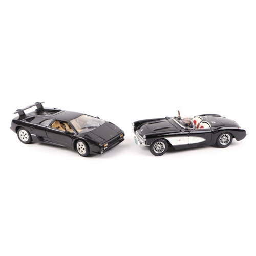 237 - Assorted diecast models including Bburago 1/24 scale Mercedes-Benz 300SL Gold Wing, Dodge Viper GTS ... 