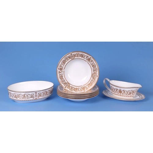 448 - A Royal Worcester Hyde Park pattern part dinner service to include dinner plates, 26cms diameter, si... 