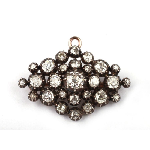 659 - A 19th century diamond pendant brooch, approx 3ct in total, the largest diamond 5mm diameter.