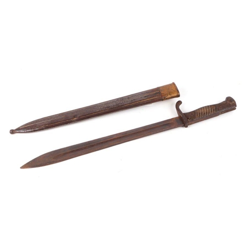 81 - A WW1 German model 1898/05 Butcher bayonet in its steel scabbard. Blade length 37cms (14.5ins)