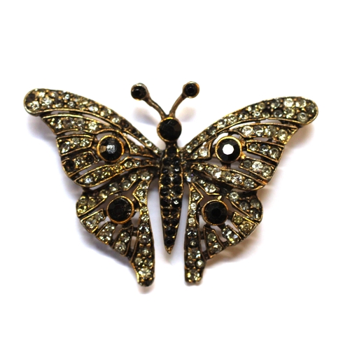 640 - A group of novelty insect form vintage brooches to include a Mexican Taxco dragonfly.