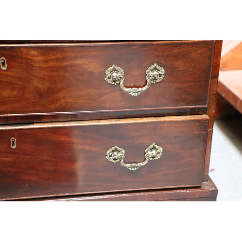 996 - A late 19th century George III style mahogany chest of drawers with an arrangement of four long draw... 