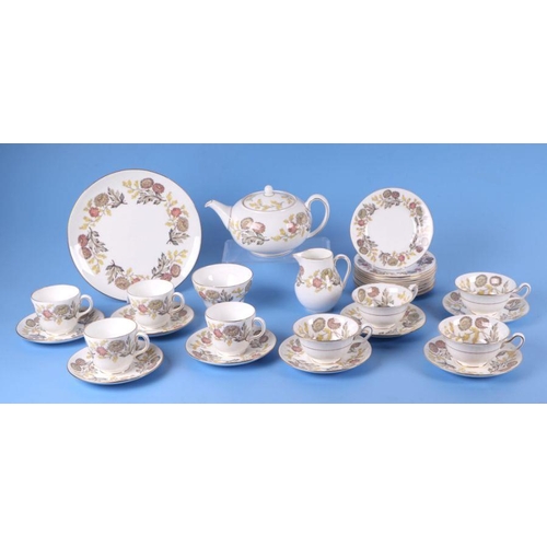 336 - A Wedgwood Litchfield pattern part dinner and tea service; together with a chinoiserie tea service.