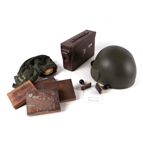 92 - Assorted militaria including a Royal Navy Reserve and a Bath Unit Sea Cadet Corps 