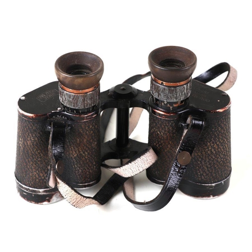 51 - A pair of WWII German military Dienstglas 6x30 Carl Zeiss Jenna binoculars.