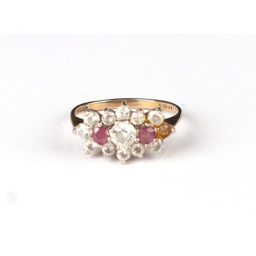 524 - A 9ct gold dress ring, approx UK size 'M', 2.4g.