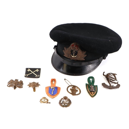 82 - A quantity of assorted military cap badges to include Royal Corp of Signals' Royal Army Service Corp... 