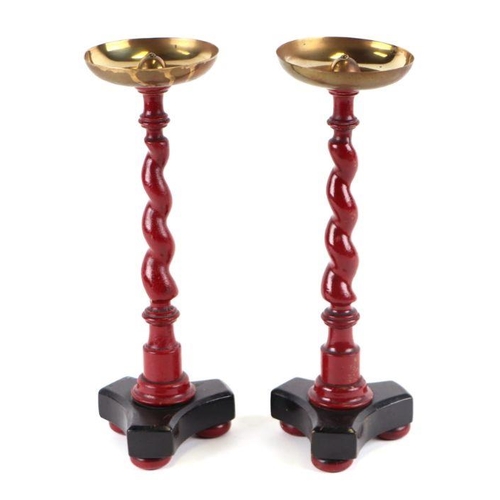 371 - A pair of painted barley twist stands with brass pans, 30cms high (2).