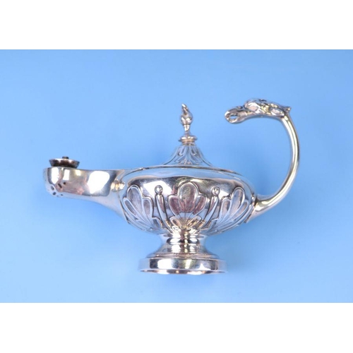 461 - A late Victorian silver table oil lamp with griffin terminal to the scroll handle, William Gibson &a... 