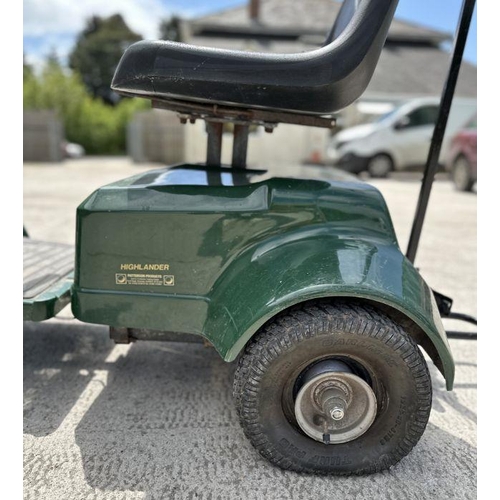 47 - A Patterson Eventer 4 Highlander golf buggy with mains charger.