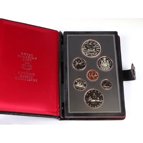 474 - A 1978 Royal Canadian seven-coin proof set, cased with slip case; together with a quantity of Britis... 