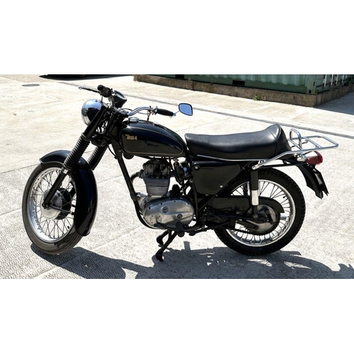 51 - A 1970 BSA Fleetstar 250cc single, registration no. PBM 615H, engine no. ED10897, black.  The Fleets... 