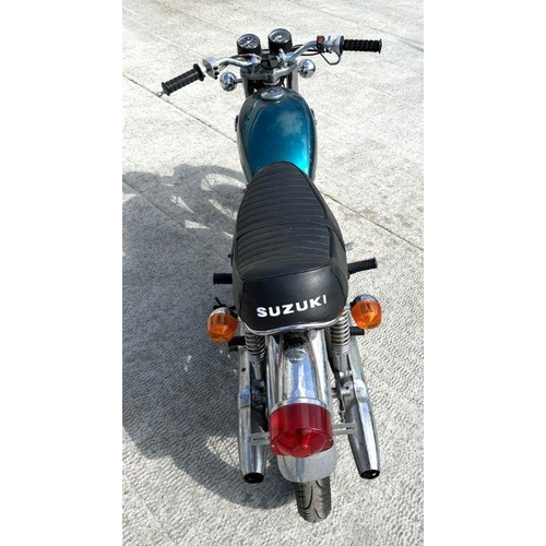 58 - A 1972 Suzuki T250R, unregistered, frame no.  T250R33923, engine no.  T25033949, a low mileage examp... 