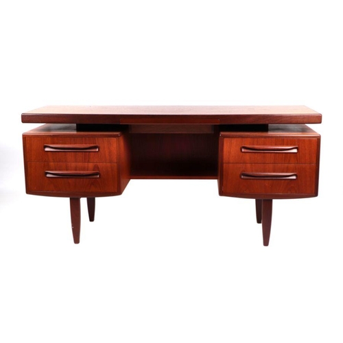 777 - A G-Plan mid century modern Fresco teak dressing table, 153cms wide.Condition Reportthe mirror is de... 