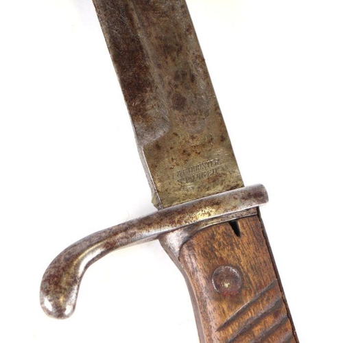 95 - A German (1889/05) Butcher bayonet with leather scabbard, 52cms long.