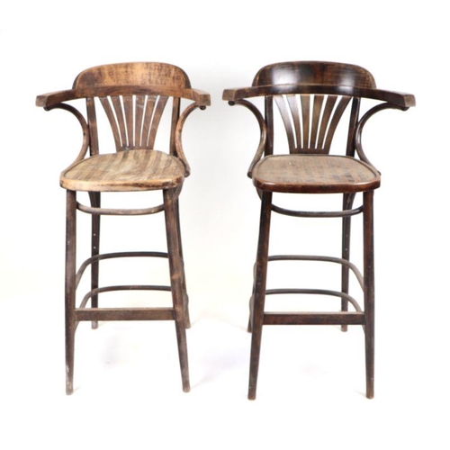 1000 - A set of five Thonet style bentwood bar stools (5).