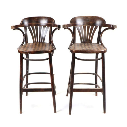 1000 - A set of five Thonet style bentwood bar stools (5).