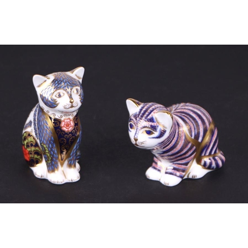 375 - A group of Royal Crown Derby paperweights, Marmalade, limited edition 567/2500; Calico Kitten; Fires... 