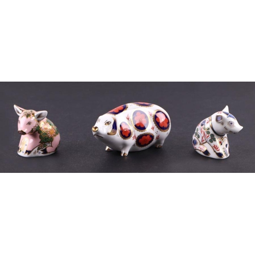 398 - A group of Royal Crown Derby paperweights, Pickworth Piglet, boxed with certificate; Plumstead Pigle... 