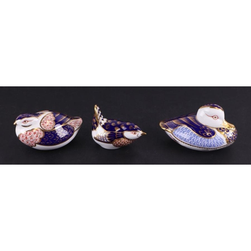 421 - A group of Royal Crown Derby paperweights, five of the first six produced in 1981, Wren; Duck; Pengu... 