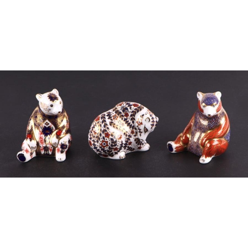 434 - A group of Royal Crown Derby paperweights, Imari Polar Bear, limited edition 209/500, boxed with cer... 