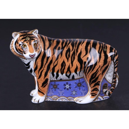 460 - A Royal Crown Derby paperweight, Siberian Tiger, Designers Choice Collection limited edition, 375/75... 