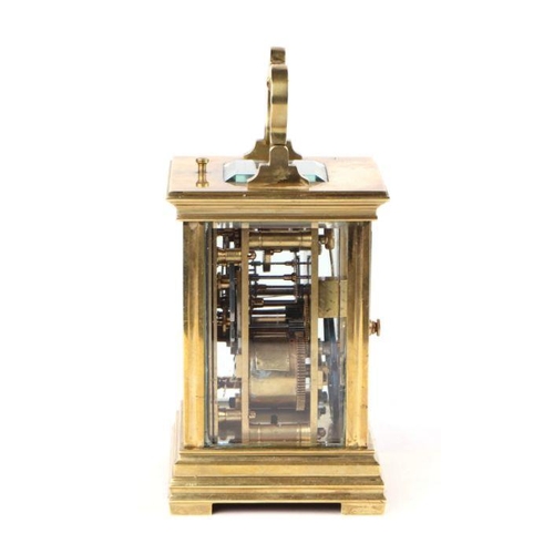 635 - A late 19th century / early 20th century French carriage clock, the rectangular white dial with Roma... 